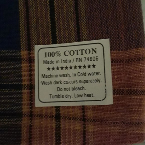 Plaid Cotton Napkins - Set of 4 - Picture 3 of 3